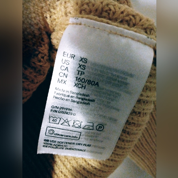 Women's Beige Cropped Mockneck - XS - Picture 7 of 7